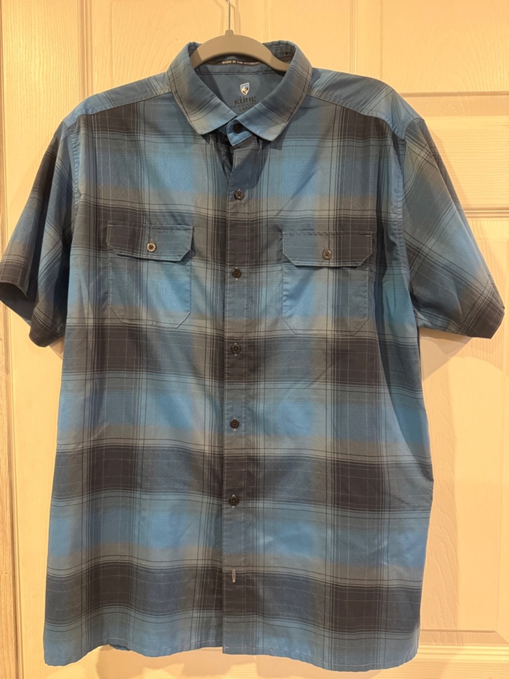 Kuhl Men's Blue and Black Plaid Short-Sleeve Button-Down Shirt